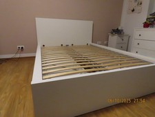 MALM Bettgestell hoch mit 4 Schubladen weiß / Luröy 140x200 cm ohne Matratze