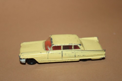 Siku v209 cadillac gelb - siku,