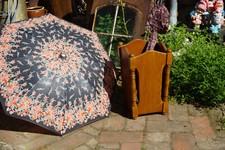 Schöner alter Schirmständer