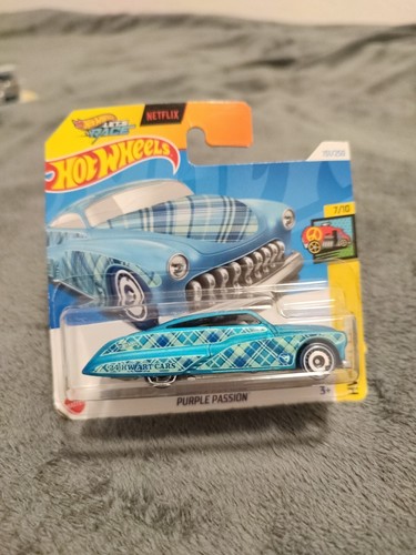 Hot wheels purple - hot, th