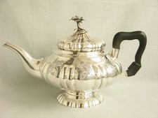 EDLE TEEKANNE BIEDERMEIER   HAMBURG UM 1850  MASSIV SILBER  1,0 LITER