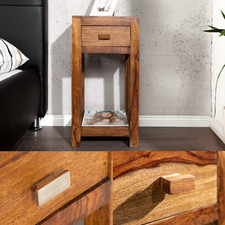 Massiver Beistelltisch