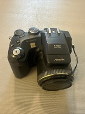 Fujifilm FinePix S7000 Digital