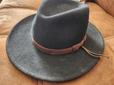 Cowboyhut schwarz, mit braunem
