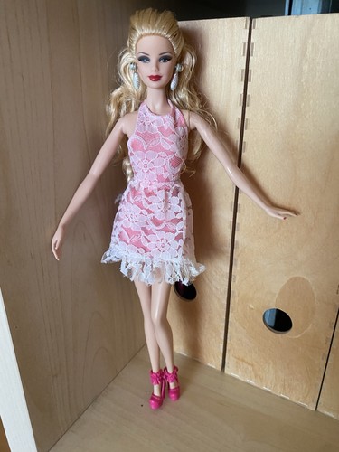 Barbie puppe mattel model - barbie, muse