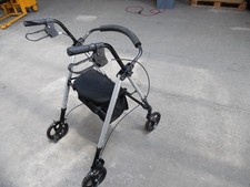 rollator faltbar leicht
