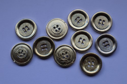Kunststoffknöpfe gold - 20,