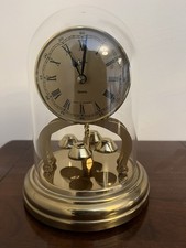 Elegante Gräf Schatz Quarz-Drehpendeluhr Jubiläumsuhr mit Kuppel Made in Germany