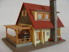 Faller 210: H0 Einfamilienhaus mit Pergola und Gartengrill, Spur HO