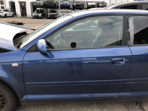Audi ab05 tür - ab05, vorn