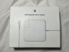 Original APPLE MacBook Pro 85W