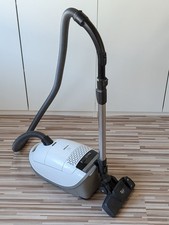 Miele Staubsauger GUARD M1