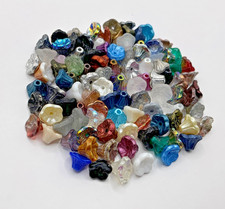 100 Böhmische / Tschechische Glas Blumen, Blüten, Kelche  bunter Mix 7 MM