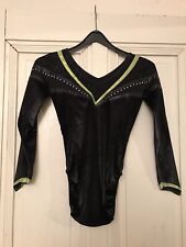 Turnanzug, Wettkampf, Kunstturnen