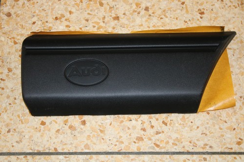 Audi 100 typ44 schutzleiste - 100,