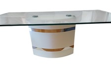 Tisch mit Glasplatte weiß