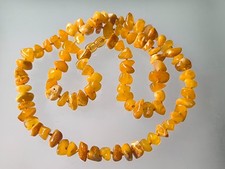 Bernstein Kette aus Wertvollen