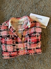 CHANEL Coco Beach 2022 –