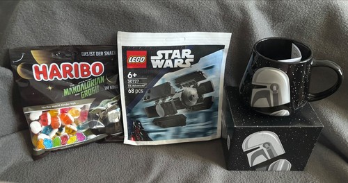 Mandalorian merch bundle - mandalorian,