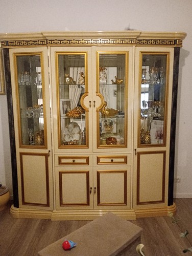 Marken schrank