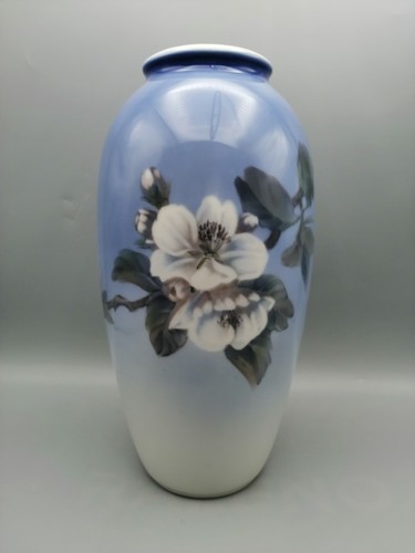Royal copenhagen vase - copenhagen,