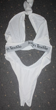 String Body weiß Gr S/M leicht transparent / hoher Beinausschnitt Neckholder