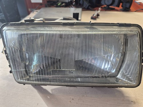 Audi 1988 vorne - 80,