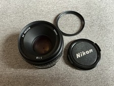 Nikon Nikkor AF 1:1,8-50mm