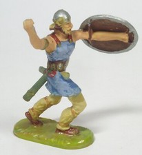 Wikinger mit Beil angreifend