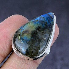 Natürlicher Labradorit