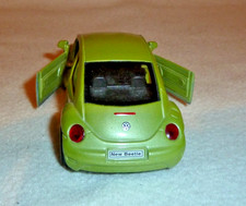 VW NEW BEETLE  + Modellauto 1:18 + WELLY + NO 49748