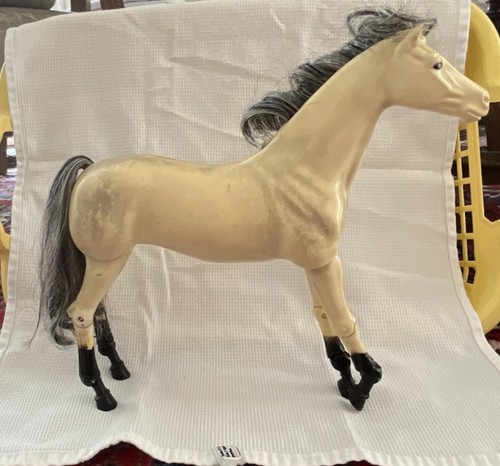 Barbie pferd dallas 80er - dallas,