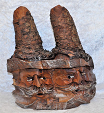Holzfigur geschnitzt -