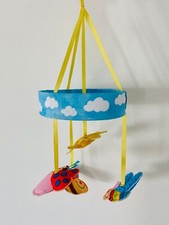 Süßes Mobile Sonne Biene Schmetterling