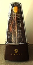 TERENCE Metronom mechanisch Rhythmus Taktgeber Piano Klavier Gitarre Bass NEU!