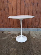 Eero Saarinen Couchtisch Knoll