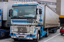 LKW Foto Renault AE Magnum