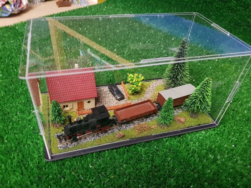 Diorama mit vitrine - diorama,