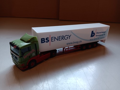 Herpa man a - xl, koffersz