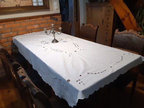 Schöne weiße tafeldecke - schöne,