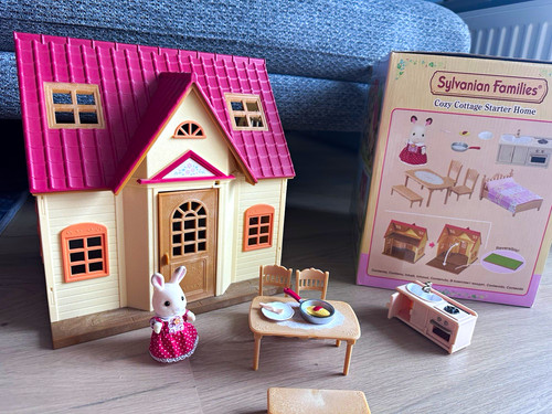 Sylvanian families cozy - families,