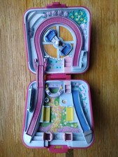 Vintage Bluebird Polly Pocket 1989 World Fun Fair Pink Quadrant ohne Figuren 