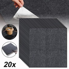 Quadrate Teppichfliesen