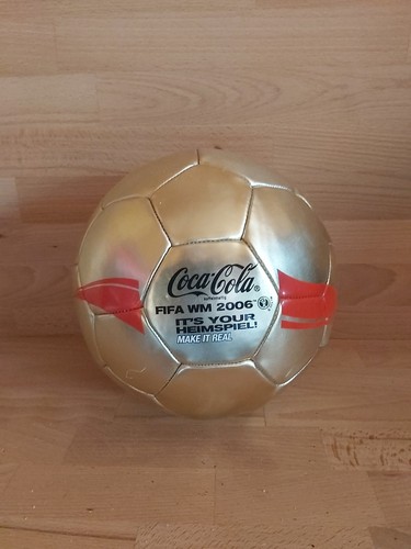 Fusball von coca cola - cola, fifa