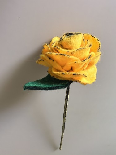 Gelbe filz rose - rose,