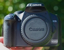 Canon EOS 450D SLR DSLR Body, 2 Akkus, OVP, Ladegerät, Gurt, low shutter count