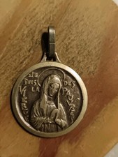 Alte religiöse Medaille ND