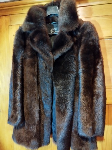 Pelzjacke fuchs nach - gr.,