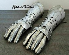 Mittelalterlich Metall