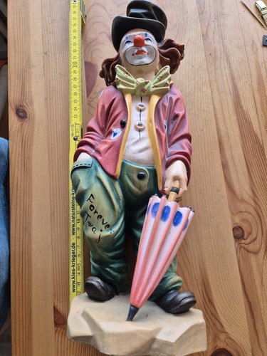 Großer clown mit schirm - clown,